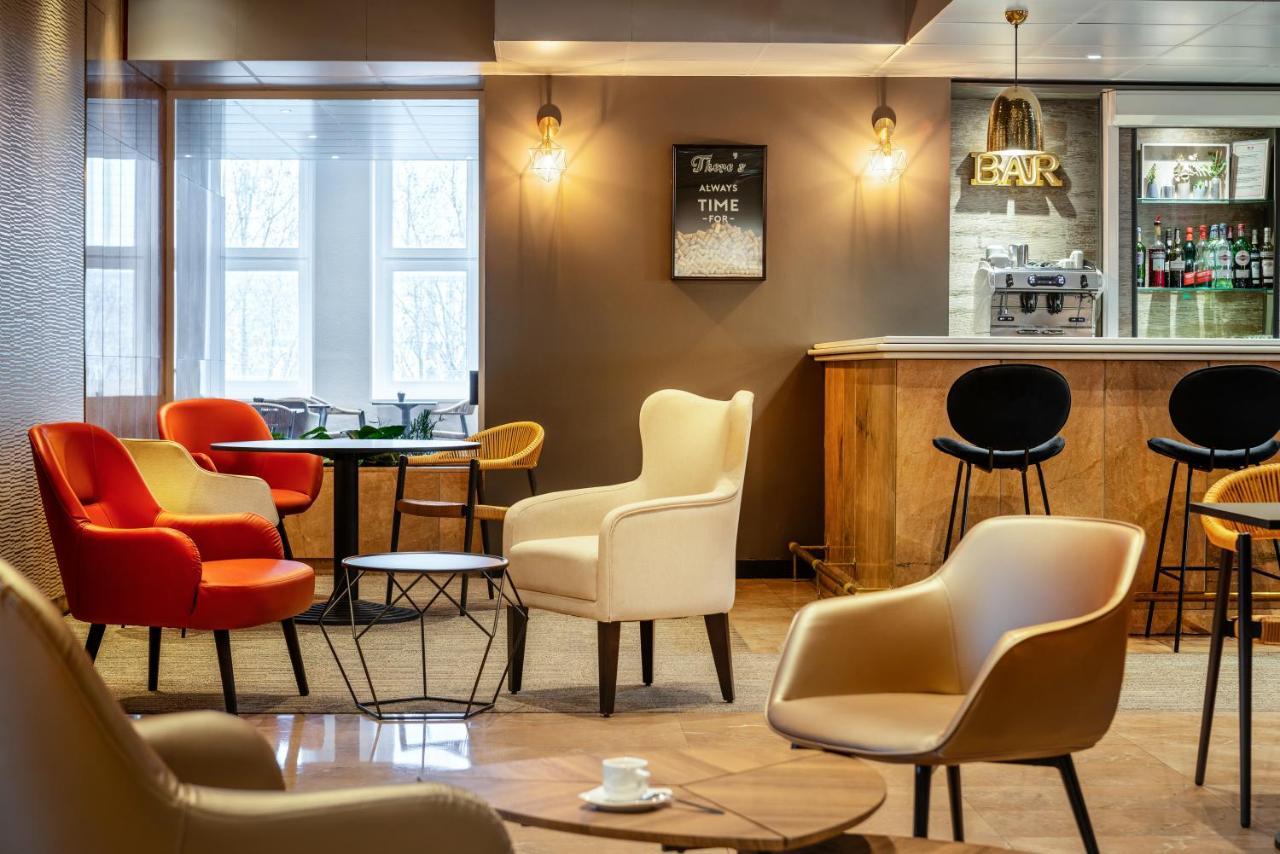 Ibis Paris Porte De Bercy Charenton-le-Pont Eksteriør billede