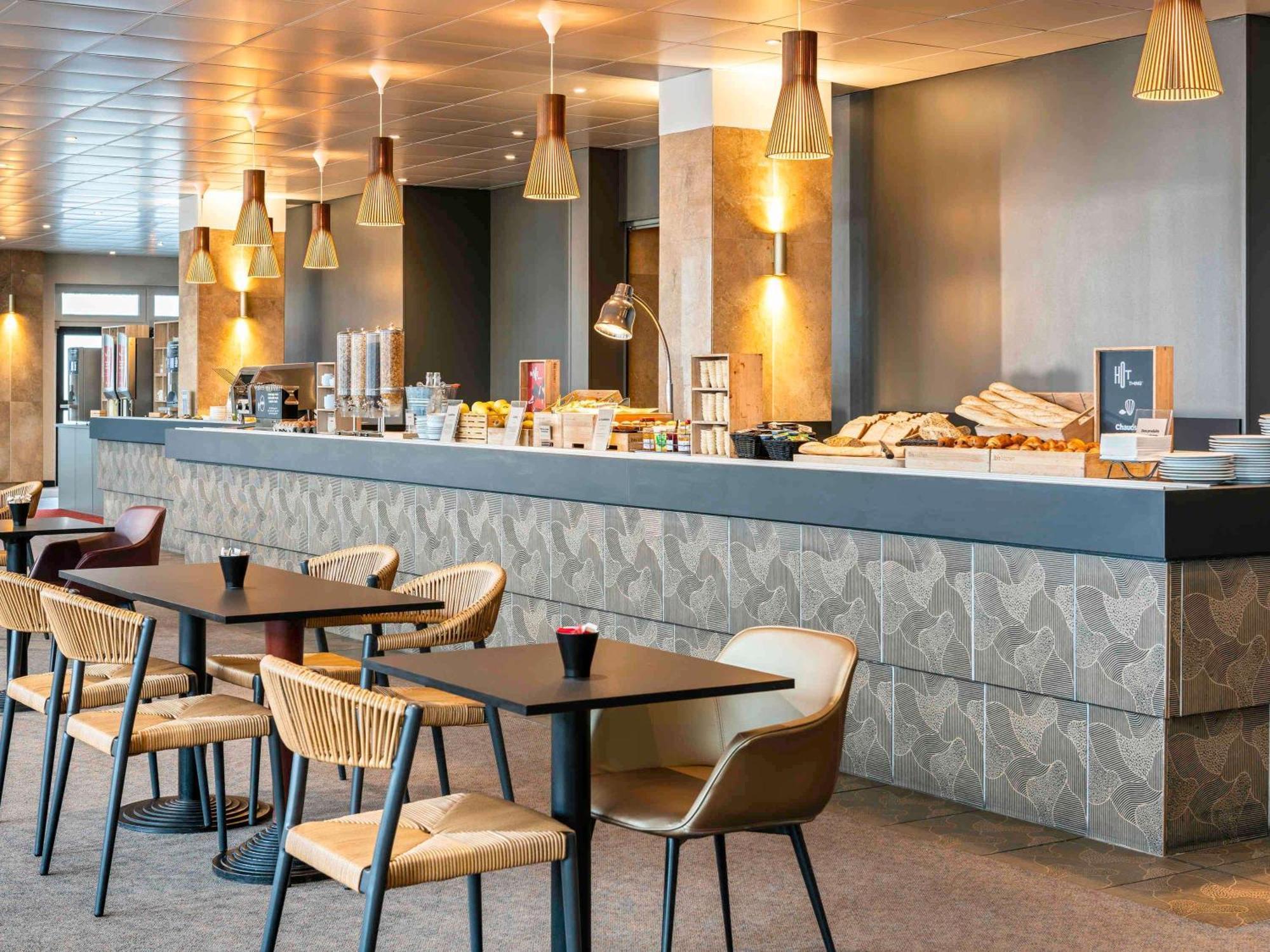 Ibis Paris Porte De Bercy Charenton-le-Pont Eksteriør billede